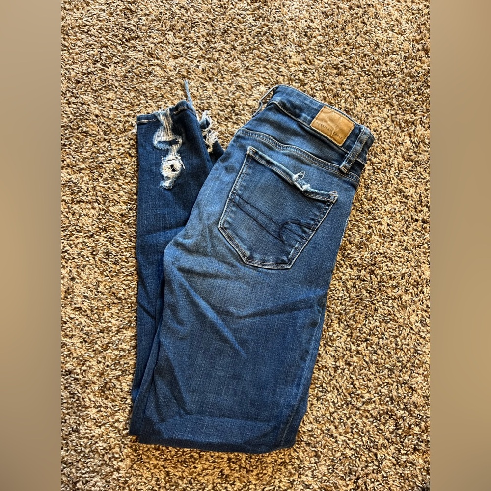 Women’s American Eagle jeans